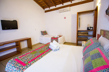 Hostal Hotel Pousada Praia Do Portinho