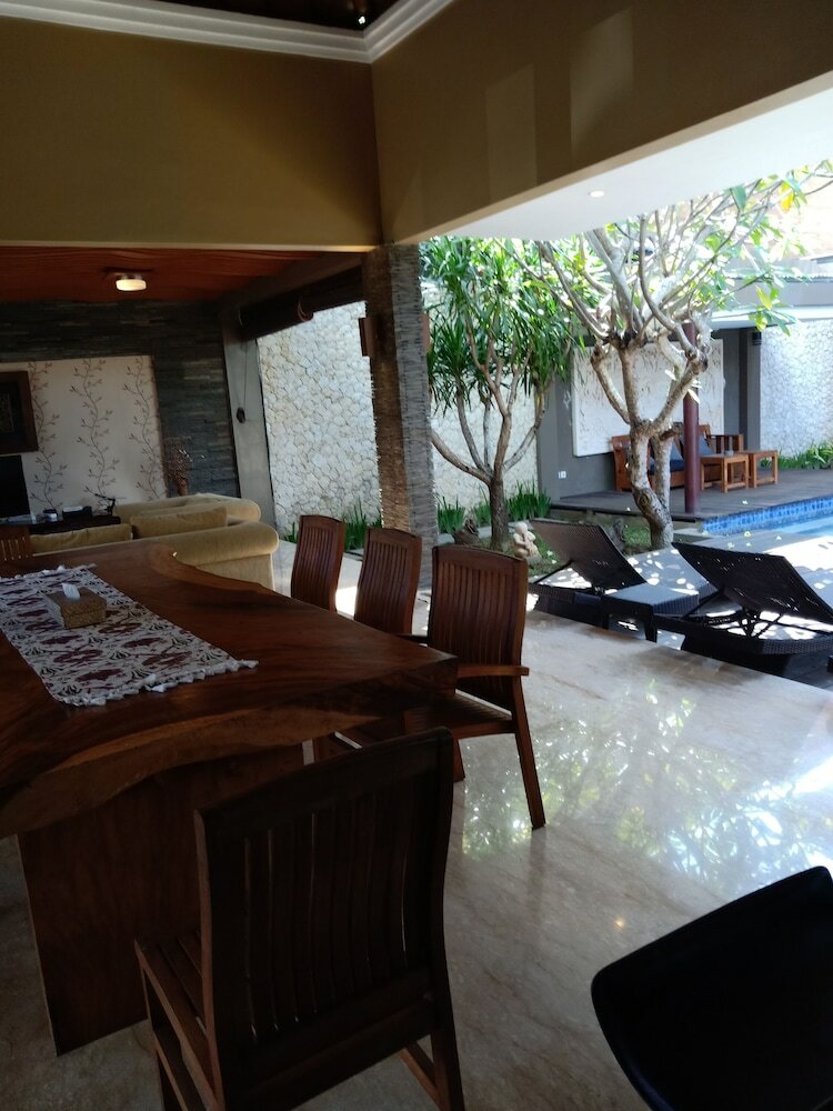 Villa Dewi