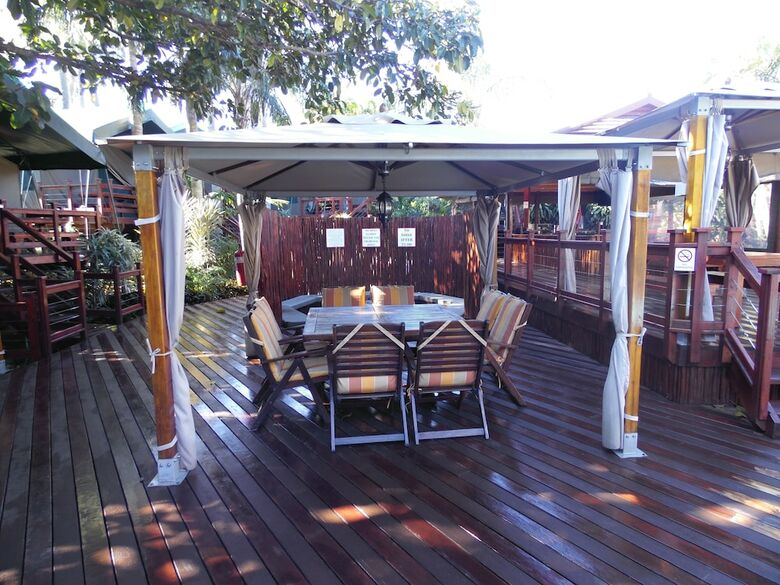 Luxury Tented Village At Urban Glamping