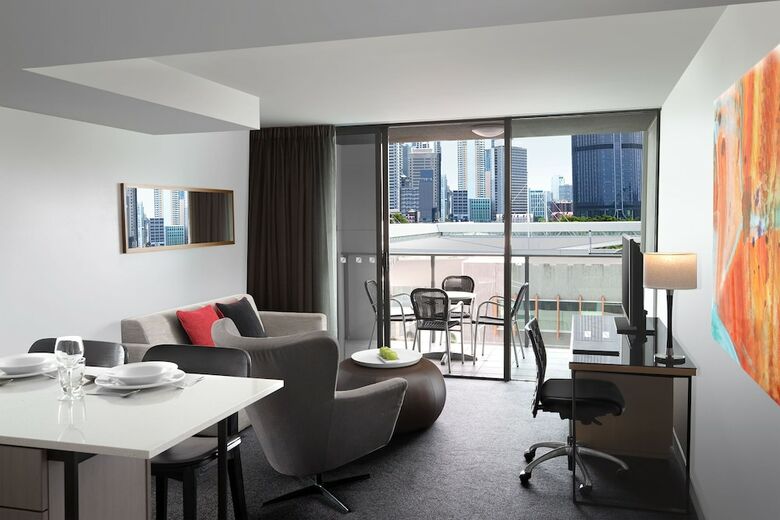 Hotel Mantra South Bank