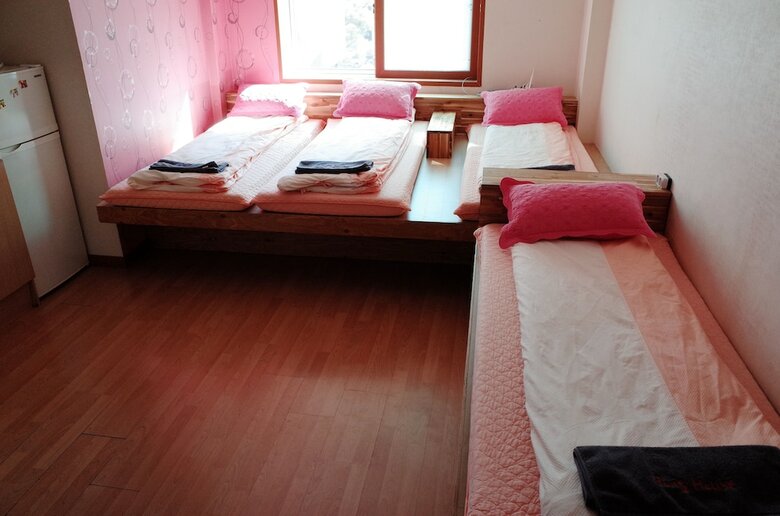 Hostal Bong Backpackers