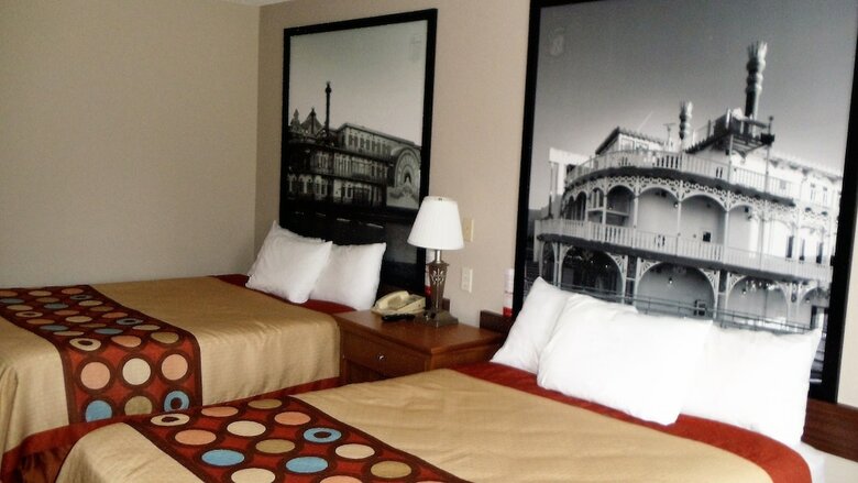 Hotel Super 8 By Wyndham Shenandoah