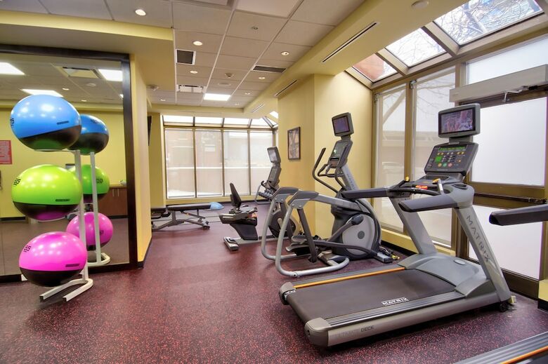 Hotel Towneplace Suites By Marriott Windsor