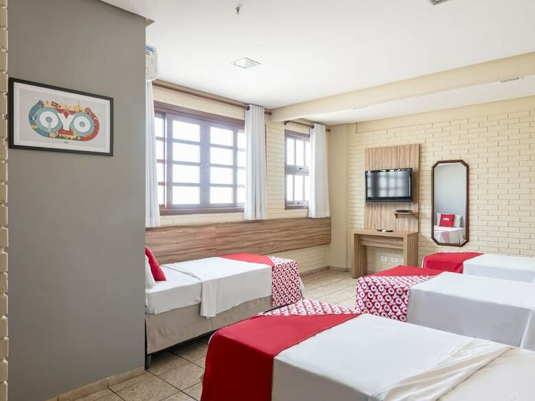 Oyo Hotel Serras De Goyaz Centro