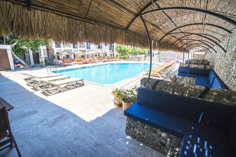 Eris Hotel