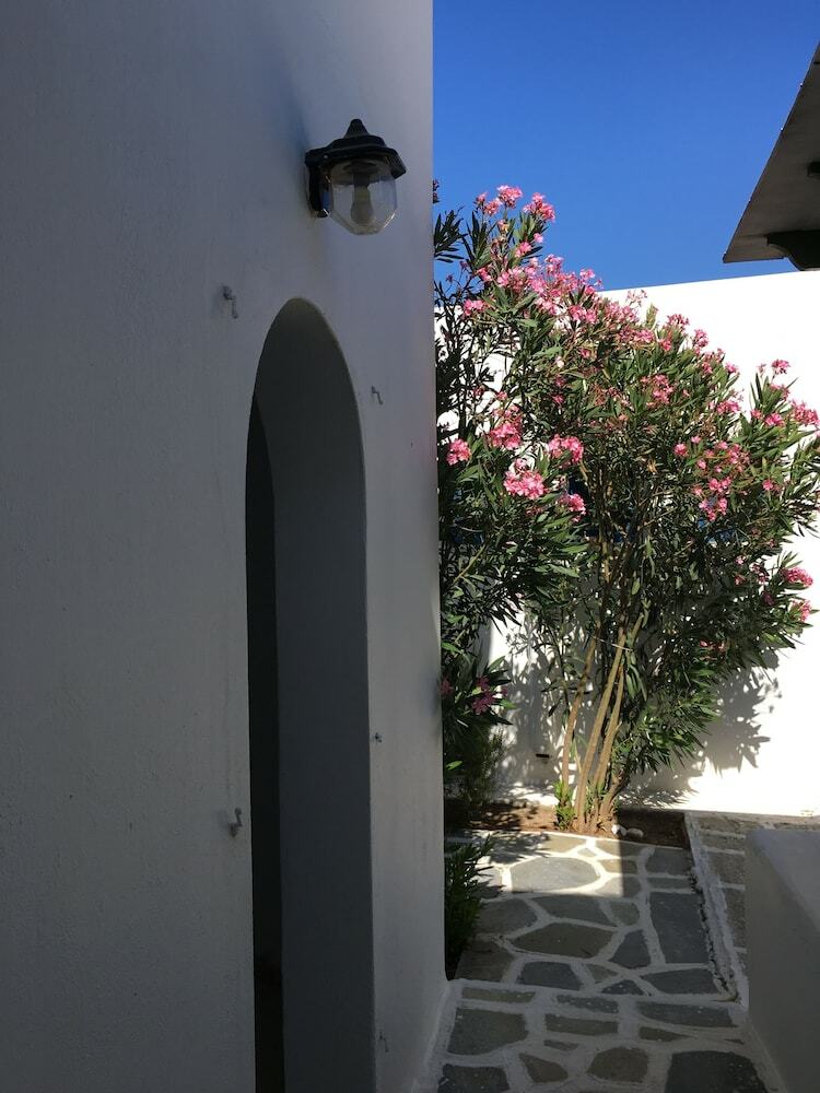 Hotel Kostas & Ioanna Studios