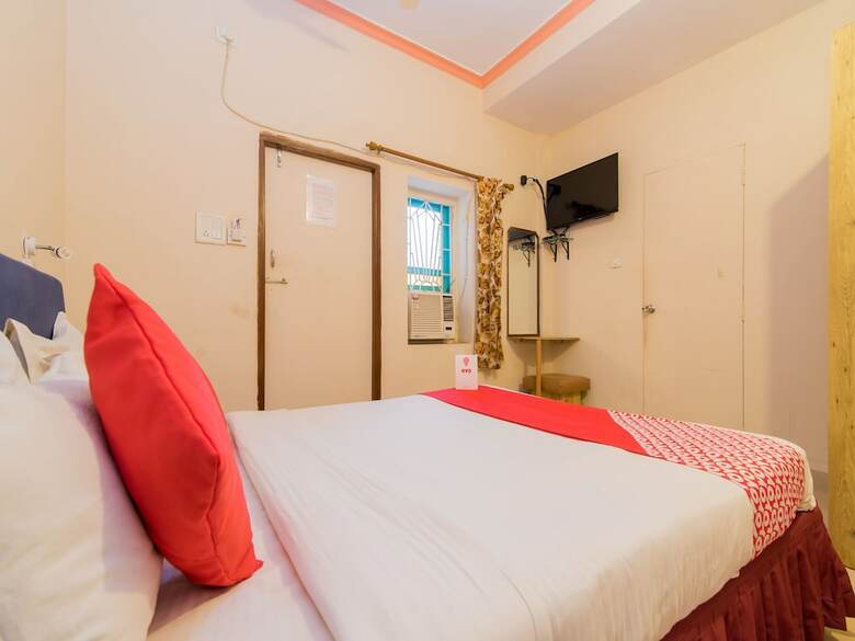 Oyo 2764 Hotel Manvins Inn