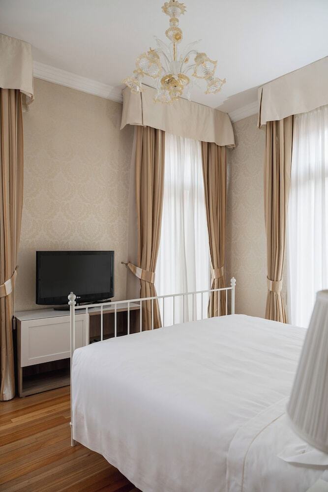 Hotel Montecarlo