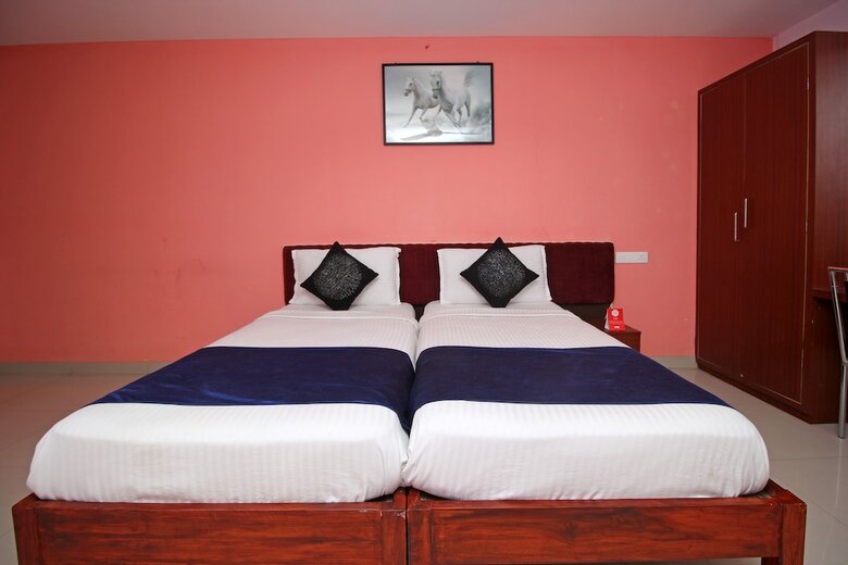 Hotel Oyo 2279 Greenwood Galaxy