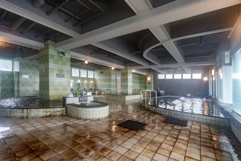 Oyo Obama-onsen Hamakan Hotel