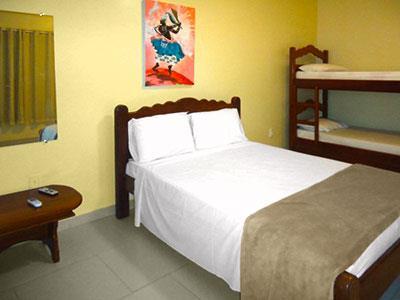 Hostal Jardim Dos Orix�s