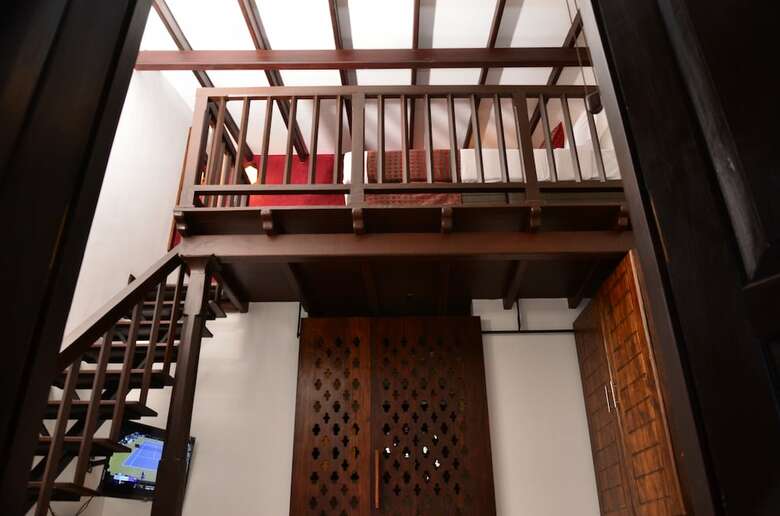 Hotel 56 By Deco (managed By Deco On 44)