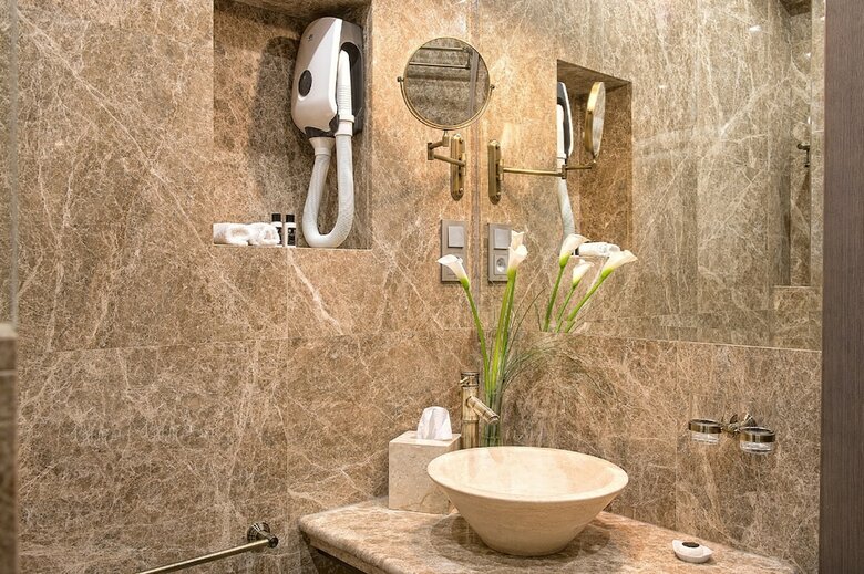 Villa Plaza Boutique Hotel & Spa