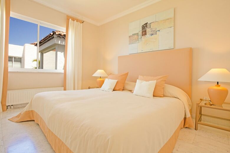 Hotel Jardin De La Paz