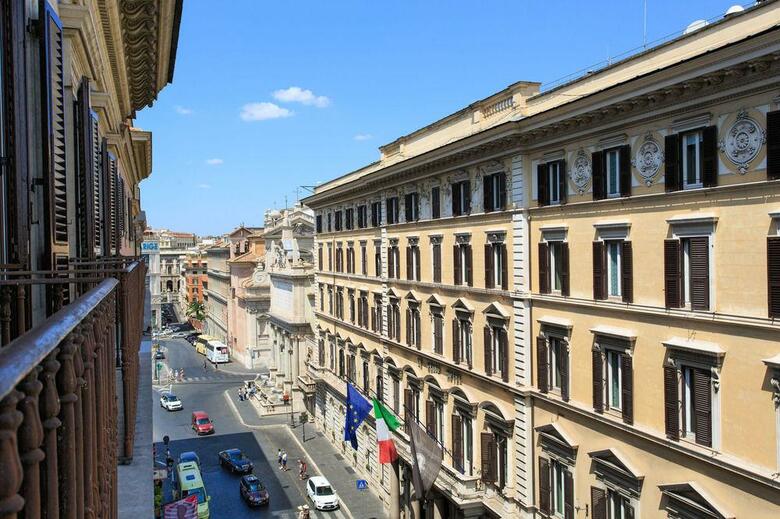Hotel Mascagni Luxury Rooms & Suites