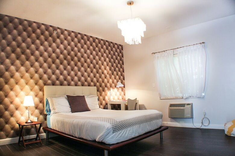 The New Hotel Miami