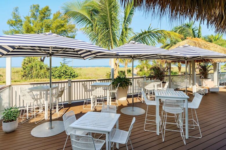 Hotel Howard Johnson St. Petersburg Beach