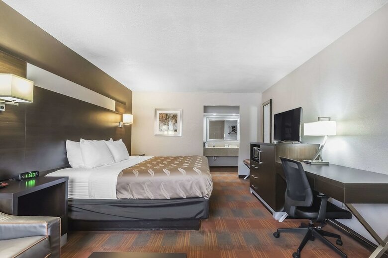 Hotel Quality Inn & Suites Stuttgart North