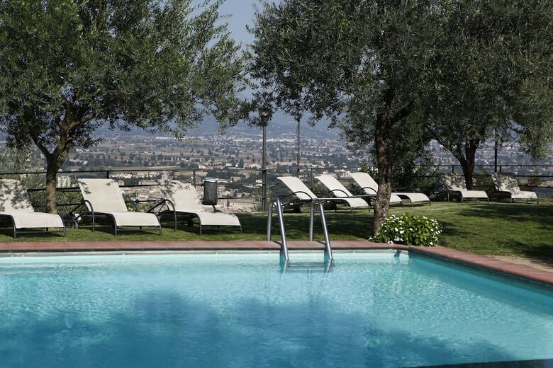 Hotel Il Poggio Dei Pettirossi