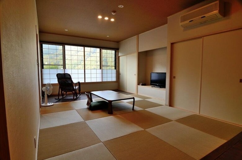 Yojokan Haru No Hikari
