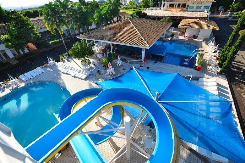 Hotel Diroma Resort