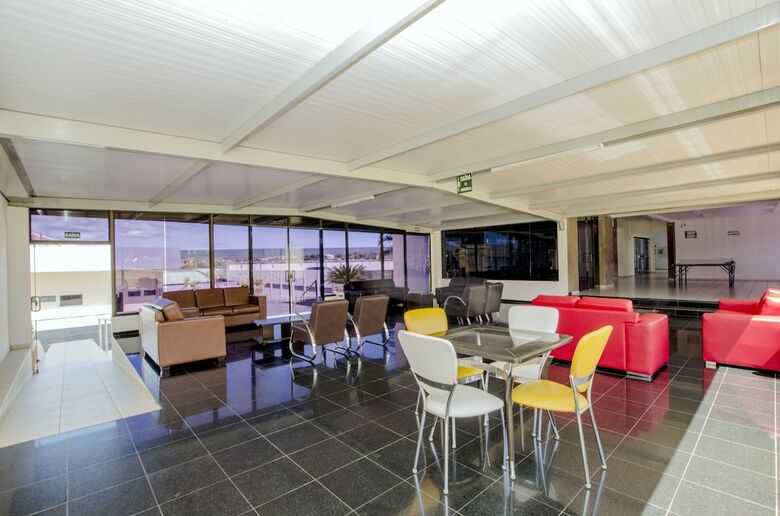 Hotel Villas Diroma