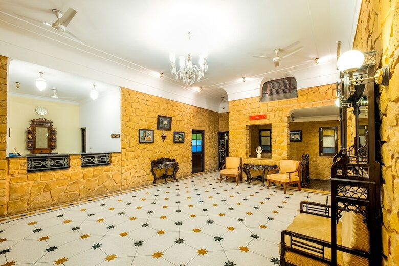 Hotel Rawal Kot