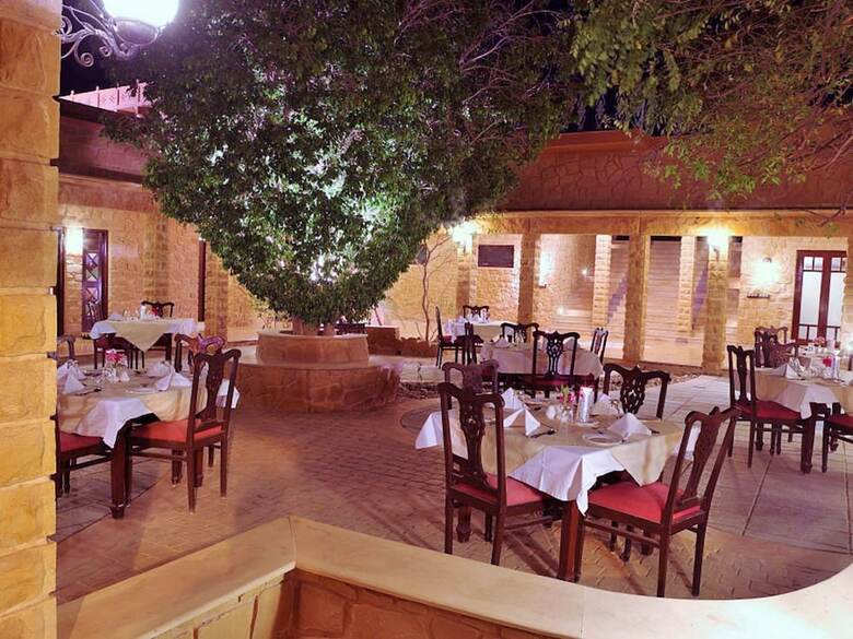 Hotel Rawal Kot