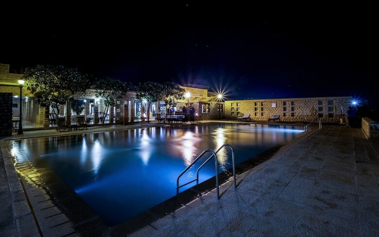 Hotel Rawal Kot
