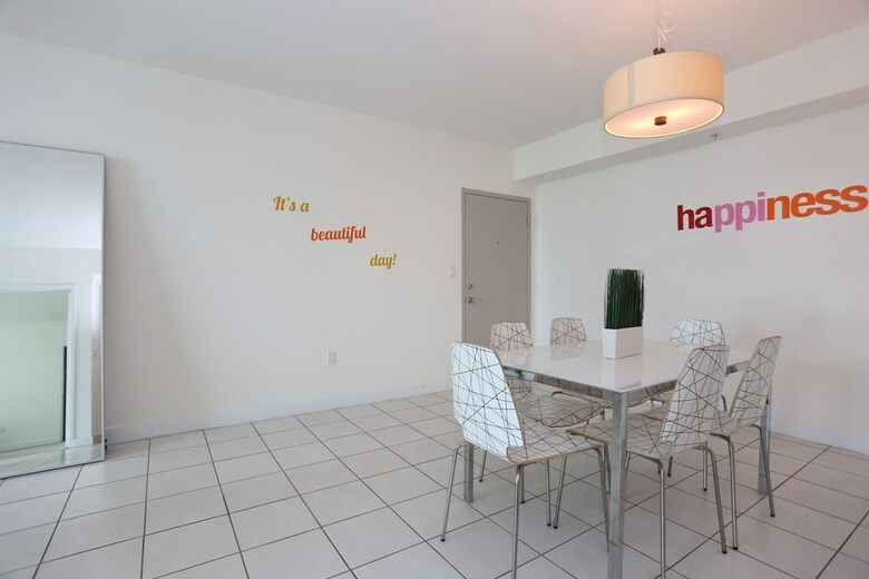 Nuovo Miami Apartments At Brickell - Downtown