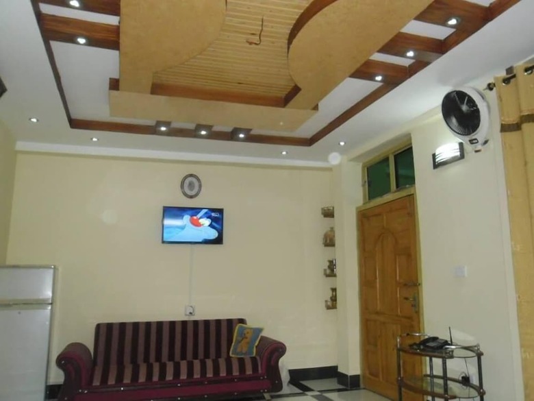 Hotel Bhurban Apartments