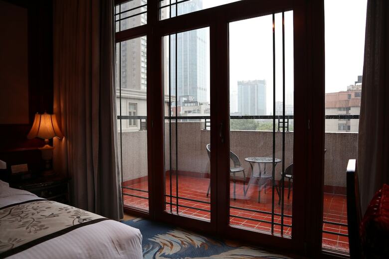 Shanghai Donghu Hotel