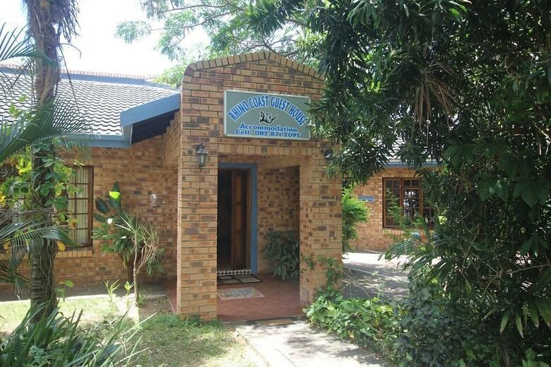 Hotel Rhino Coast Guest House