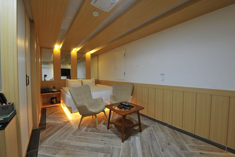 Hotel The Grang Nampo (fromerly Ytt)