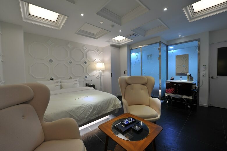 Hotel The Grang Nampo (fromerly Ytt)
