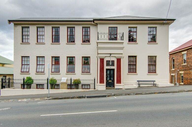Hotel Ashcroft Apartments