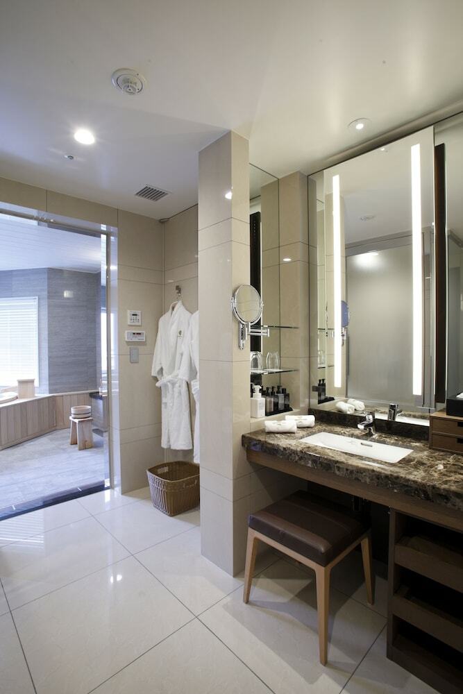 Noboribetsu Grand Hotel