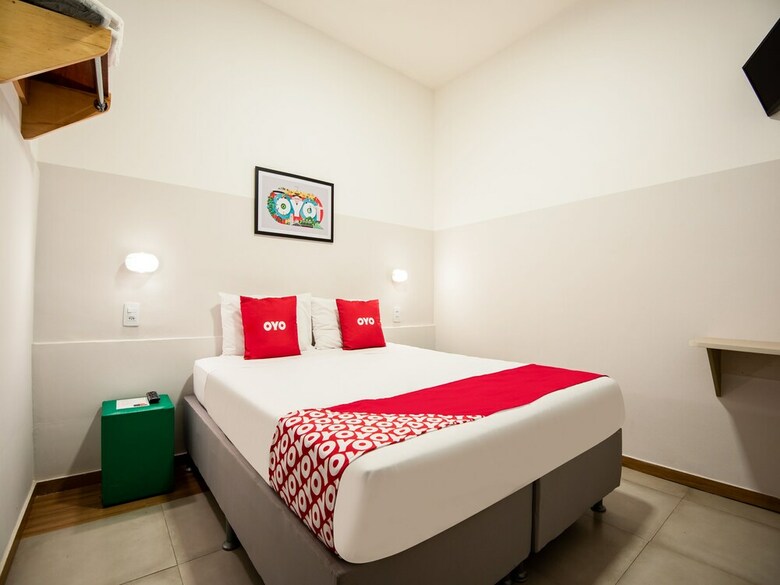 Hotel Oyo Girassol Carioca