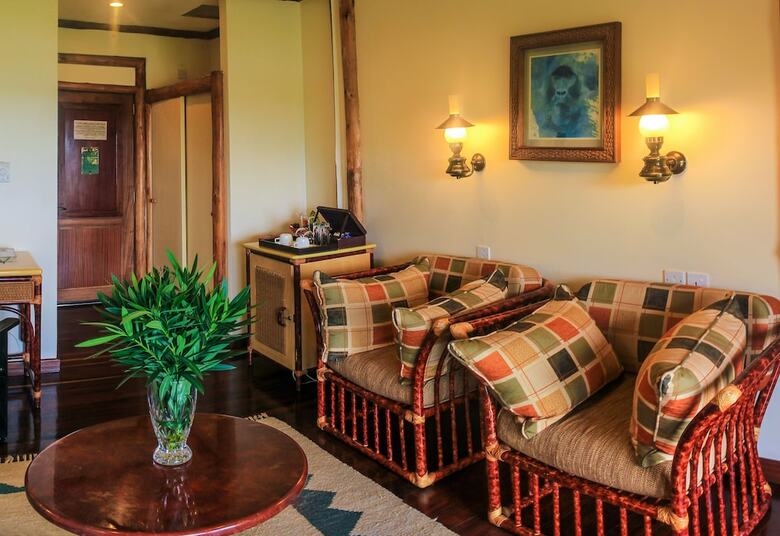 Posada Mweya Safari Lodge