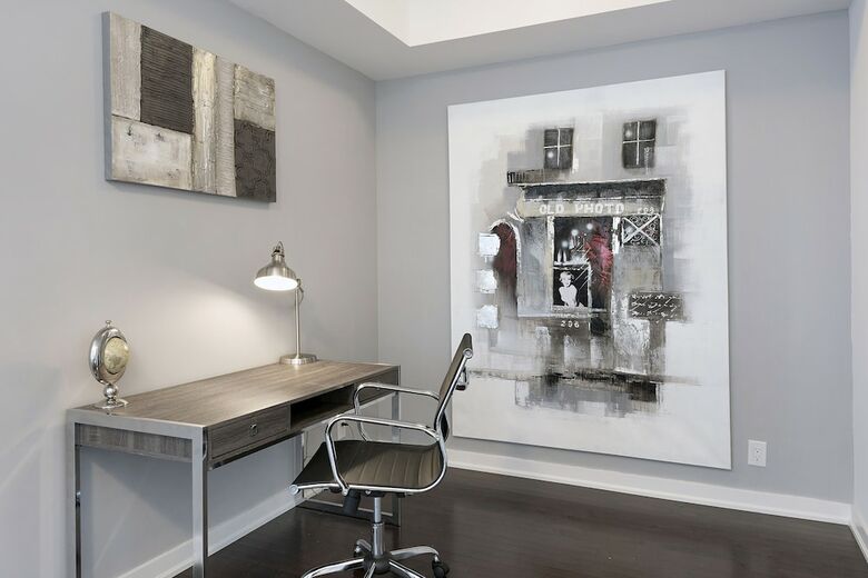 Metropolis Condotel Suites - York Street