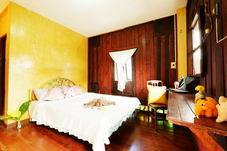 Hotel Baan Eve Guesthouse