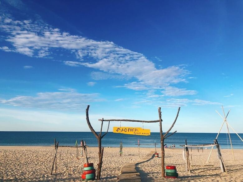 Hotel Bao Ninh Beach Resort