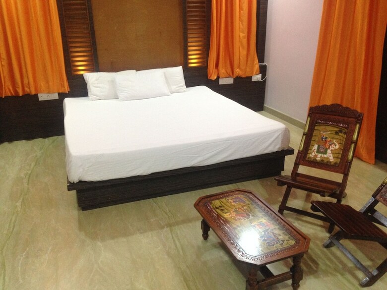 Hostal Backpacker Panda Lake Fateh Sagar Udaipur