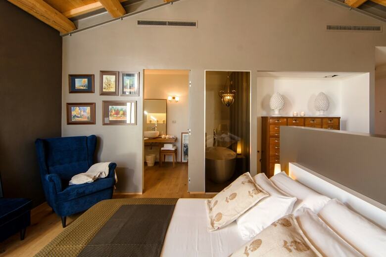 Bed & Breakfast Casavostra - Ambience Suites