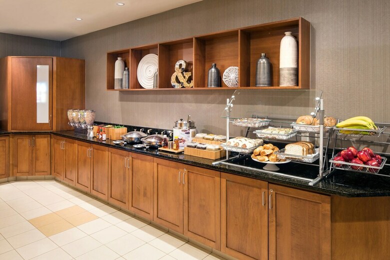 Hotel Springhill Suites By Marriott Bakersfield