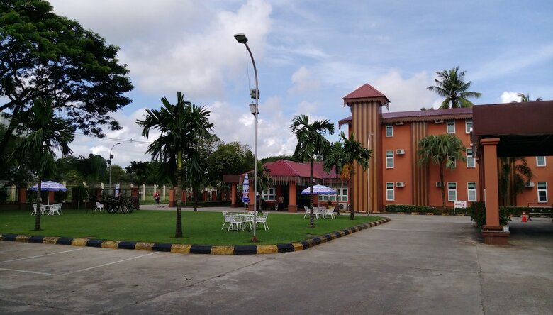 Myanmar Sports Hotel