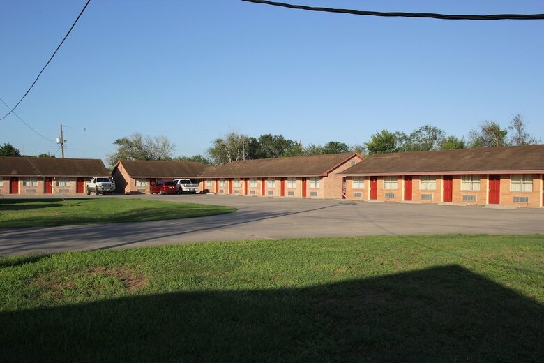 Motel Lakeside Inn & Suites