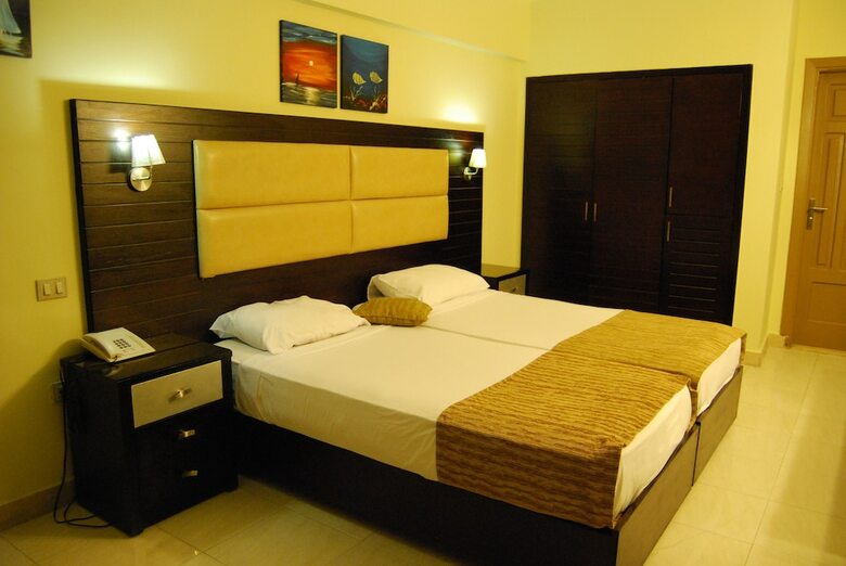 Hotel Cataract Layalina Resort