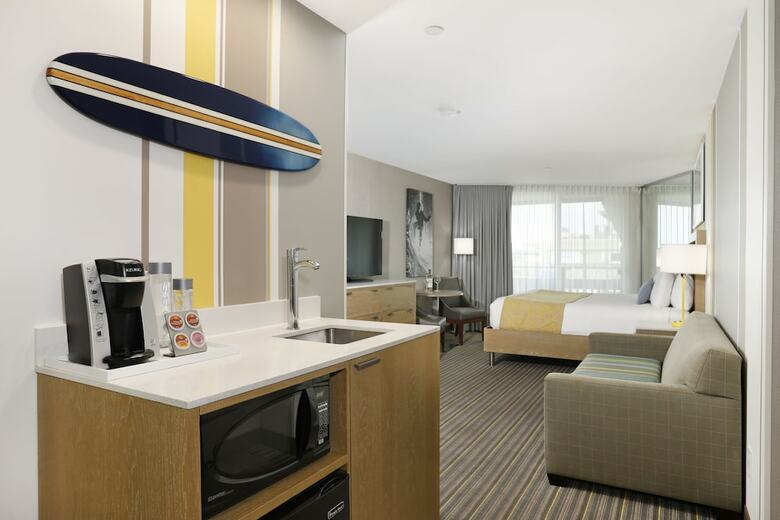 Blue Sea Beach Hotel