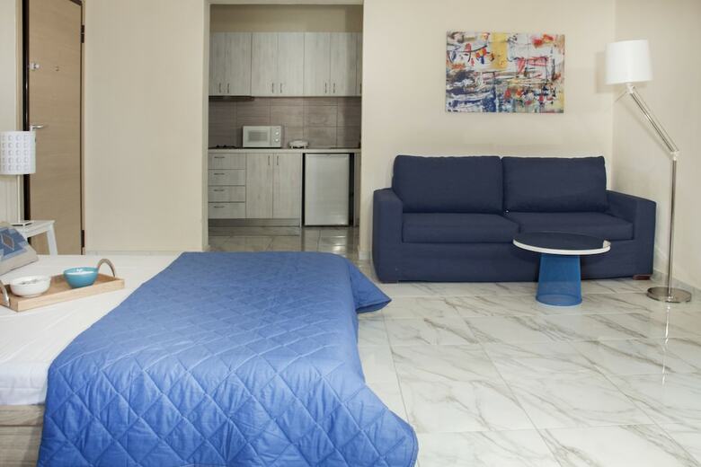 Aparthotel Krinis Apartments